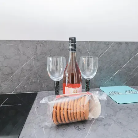 Cuckoo's Nest 아파트 *